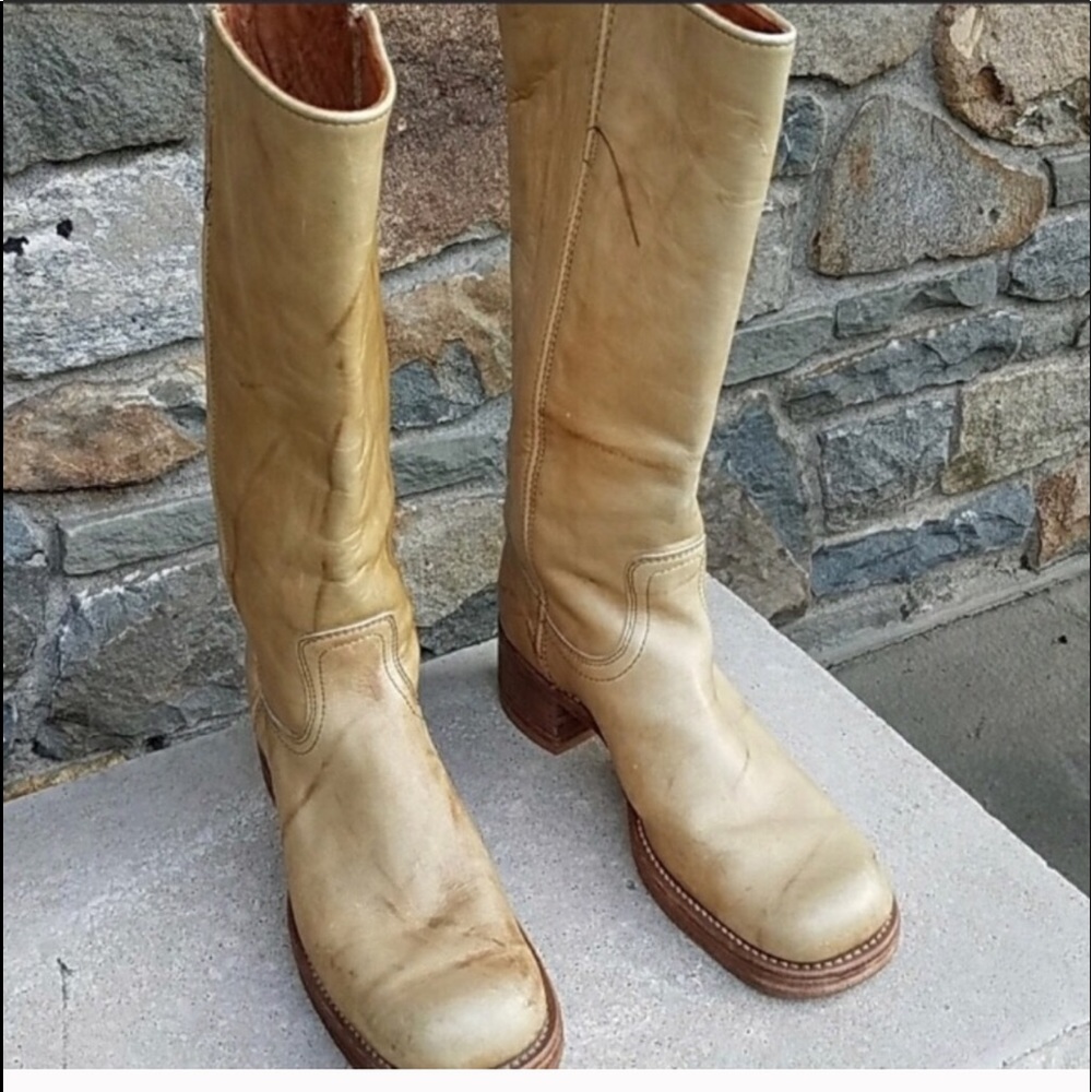 Rare *** Vintage black label Frye boots